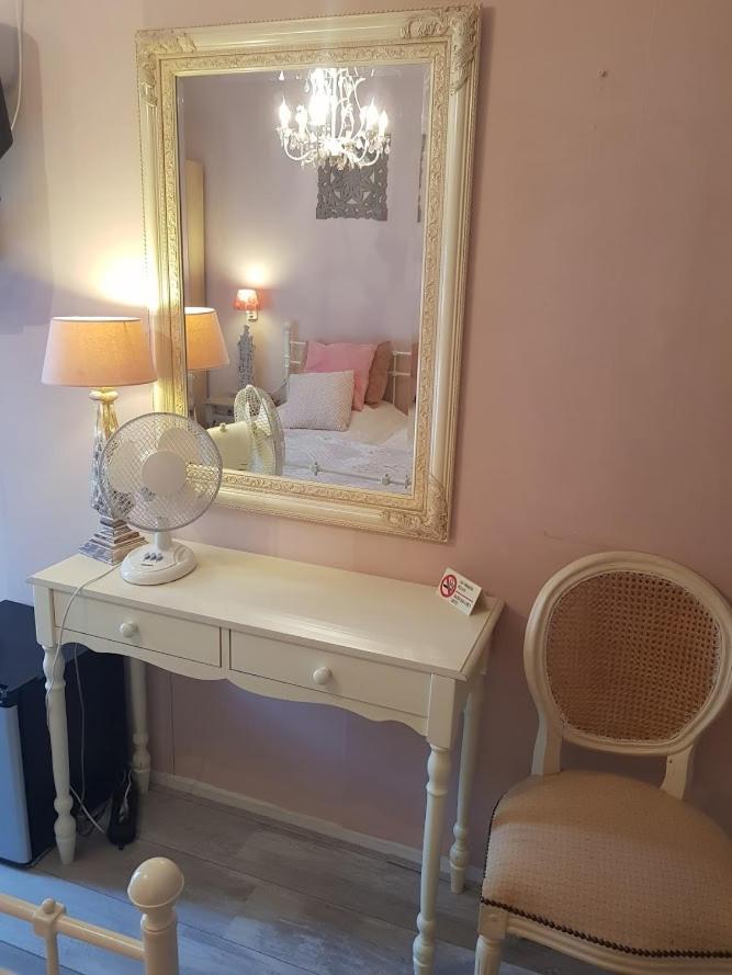 B&B Villa De Thee Tuin Bellingwolde Dış mekan fotoğraf